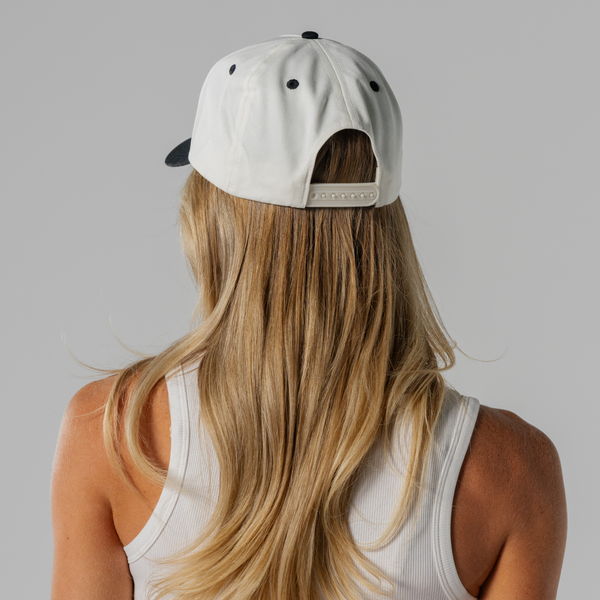 The HydroJug Hat A1